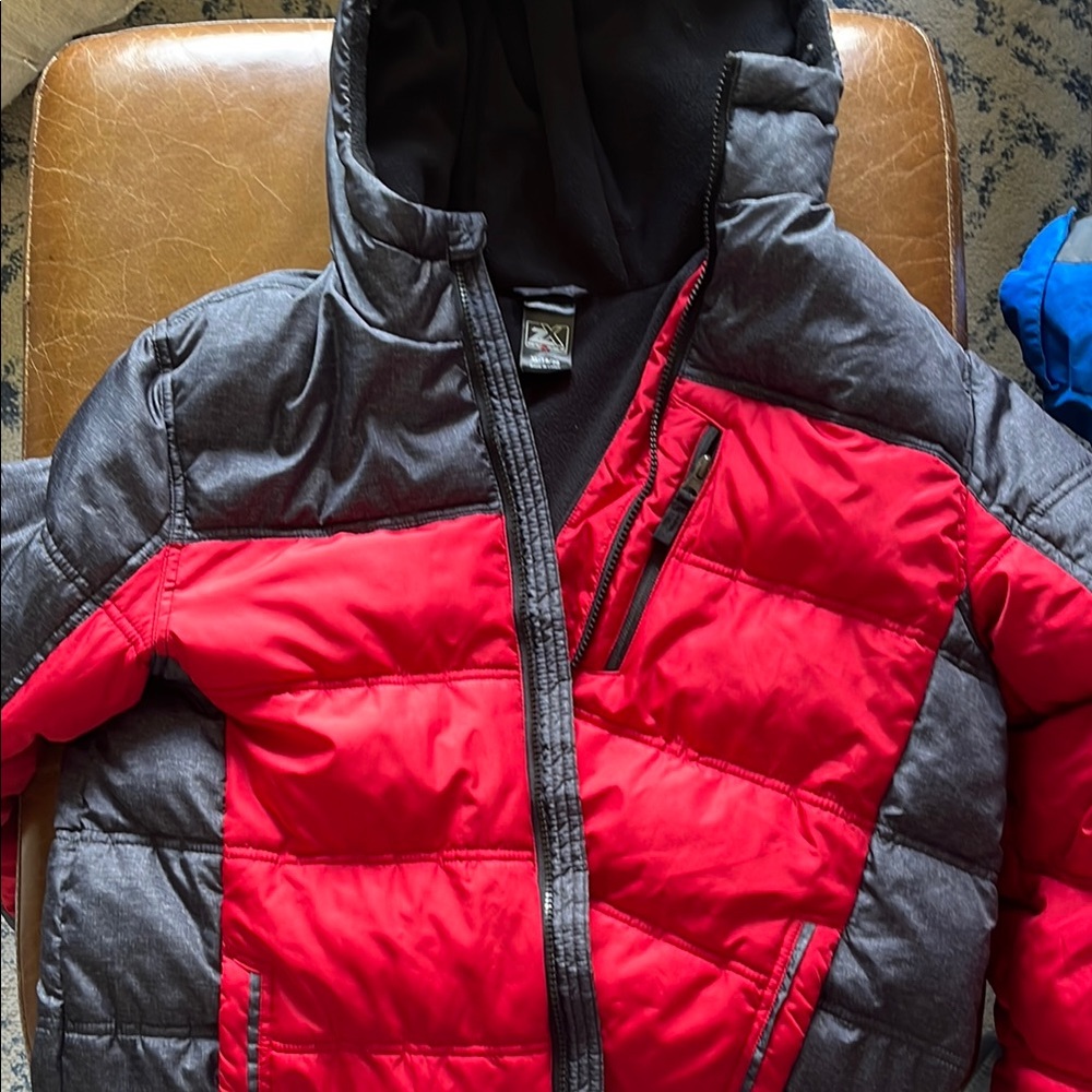 ZeroXposur Kids Red and Gray Puffer Jacket